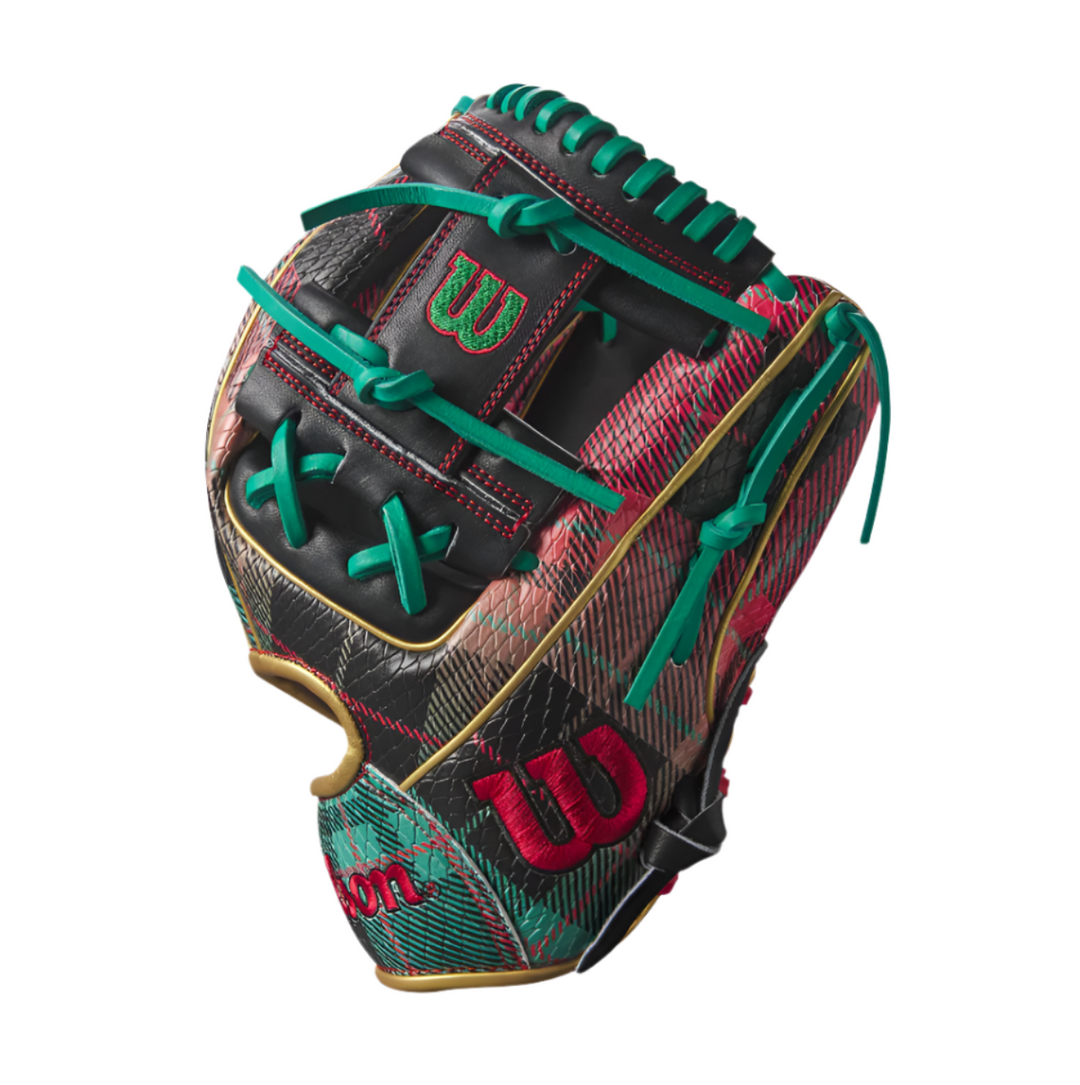 2024 CHRISTMAS PLAID A2000 1786SS 11.5” INFIELD BASEBALL GLOVE1