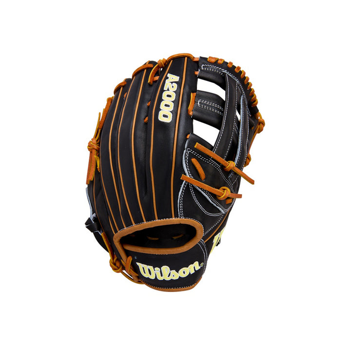 2026 Wilson A2000 Classics 1750 12.5 inch outfield baseball glove Black Saddle Tan back view