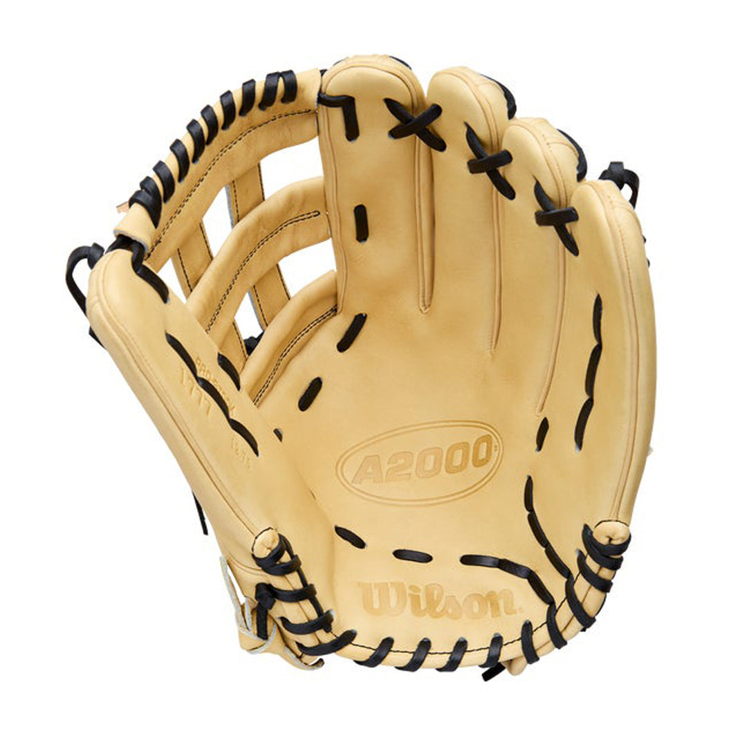 Wilson A2000 1777 WBW1041231275 Blonde Pro Stock Leather palm with Black laces