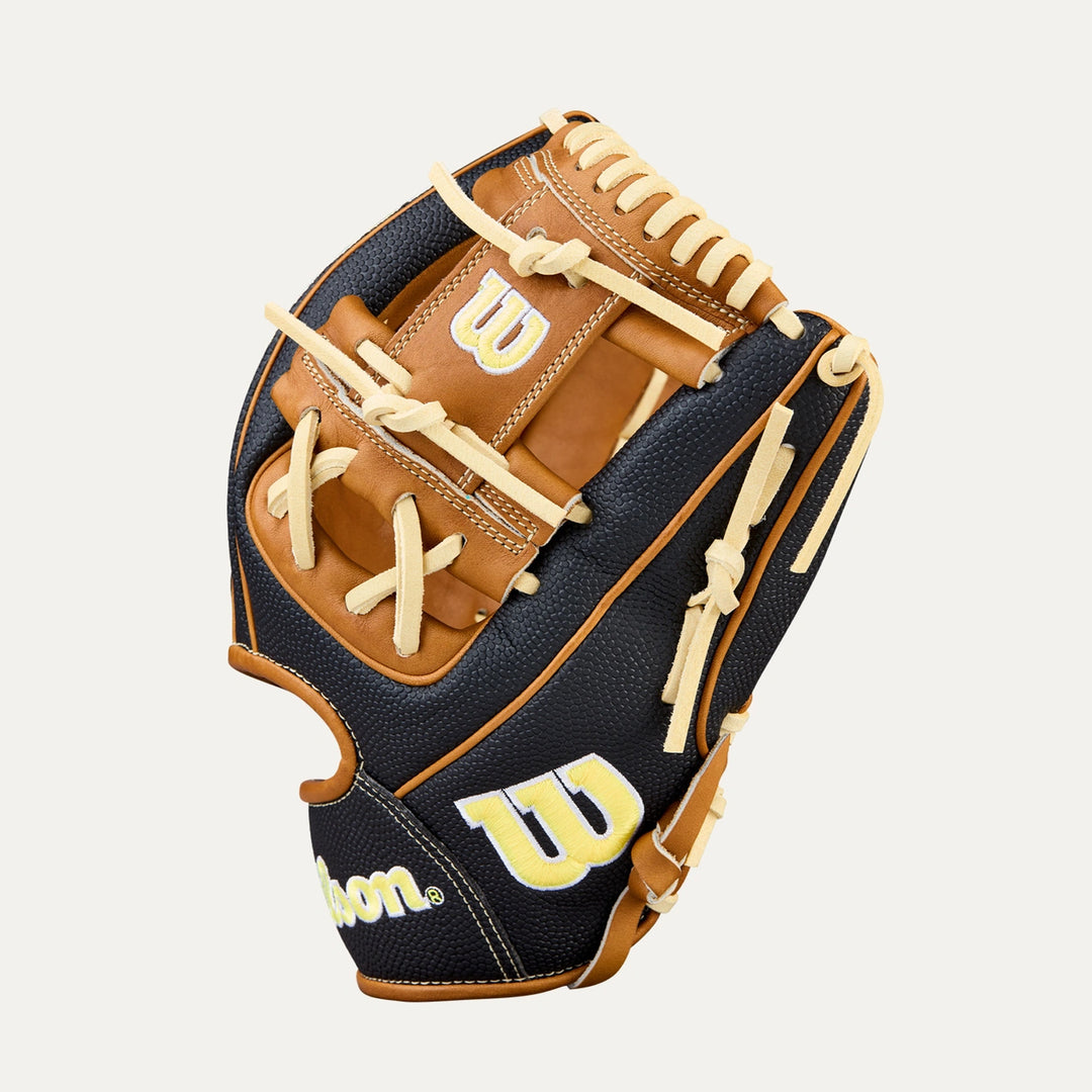 2026 Wilson A2000® Classics Series 1975SS 11.75" Infield Baseball Glove – SuperSkin™ | Pro Stock® Leather