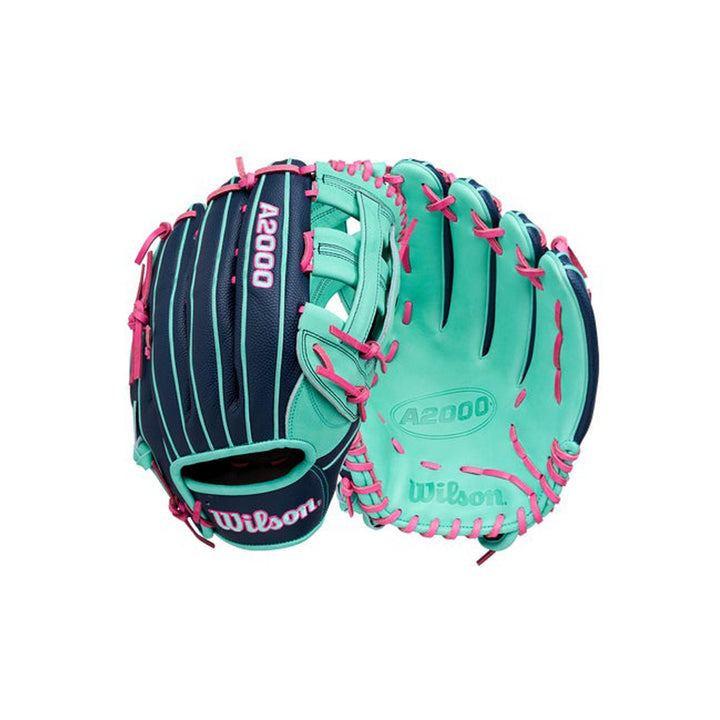 2027 Wilson A2000 1750 12.5 inch outfield baseball glove exterior and palm views