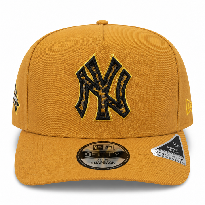 New Era New York Yankees 9FIFTY A-Frame Curved 25th Anniversary Patch Snapback Hat Khaki | MLB Adjustable Cap