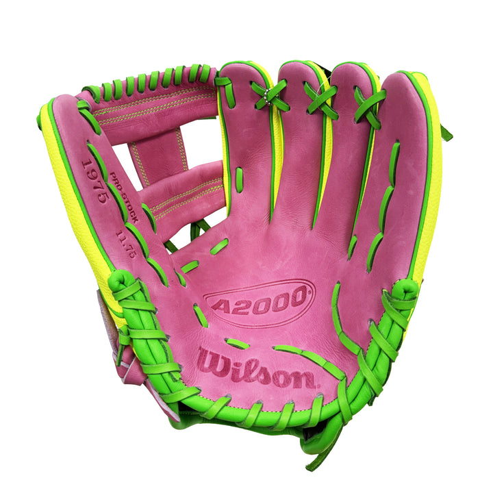 Wilson A2000 1975SS 11.75" GOTM March 2026 – Limited Edition Baseball Glove Premium Infield