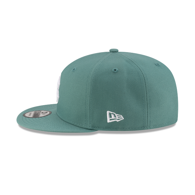 Boston Red Sox City Connect 9FIFTY SnapBack Hat