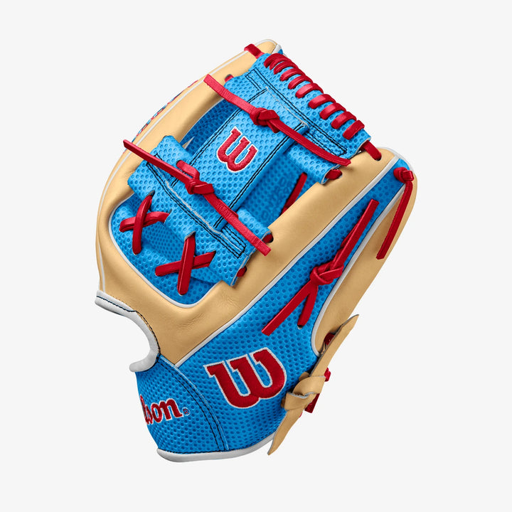 Wilson A2000 Fall 2024 1975 11.75" Infield Glove