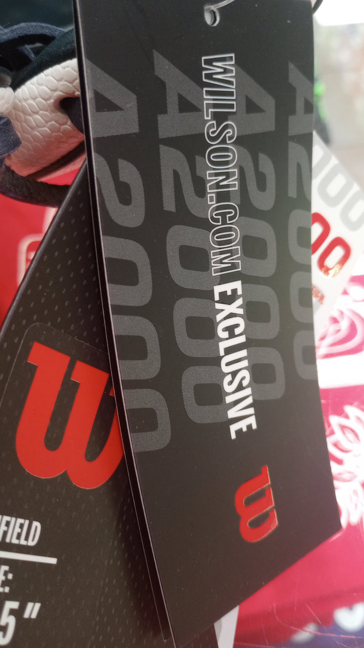 Wilson A2000 1786 11.5" NY BRONX EDITION - White/Navy - Right Hand Thrower