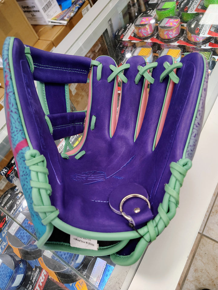 Rawlings REV1X 11.75" Baseball Glove REV205-2PUM – High-Tech Infield Glove with Retro Aesthetic