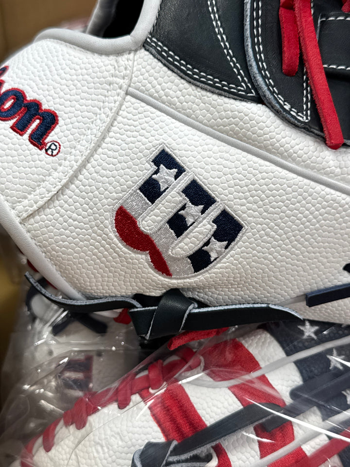 Wilson A2000 1777 12.75" Outfield Baseball Glove | Peligro Sports Exclusive | USA