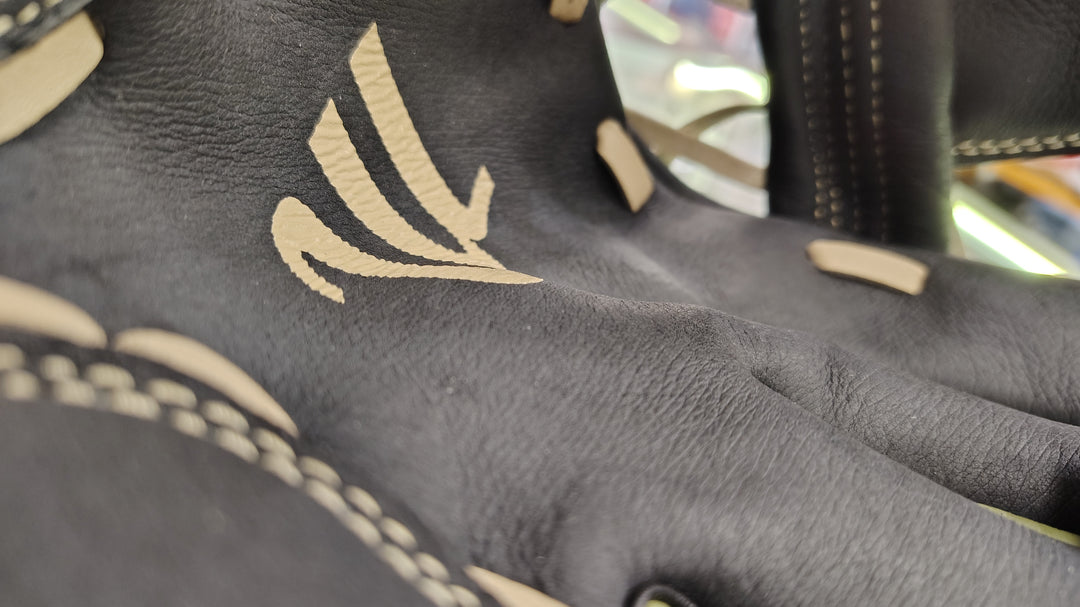 Marucci SWIFT SERIES Baseball Glove close up