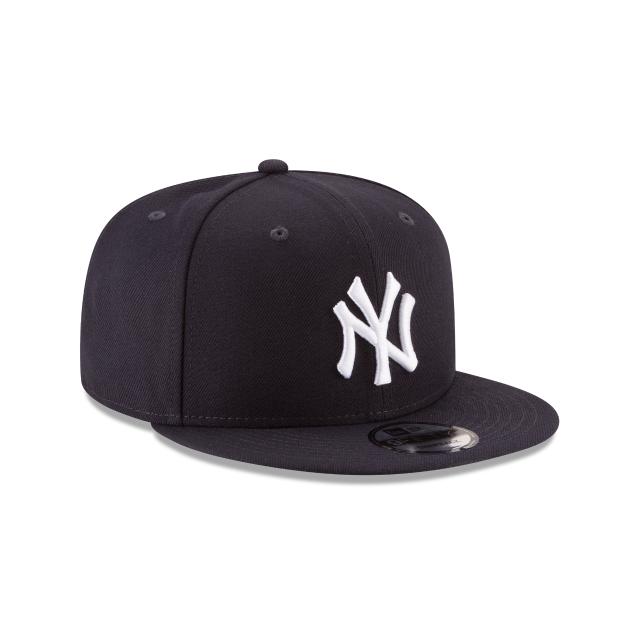 New York Yankees Basic 9FIFTY Navy Blue Snapback