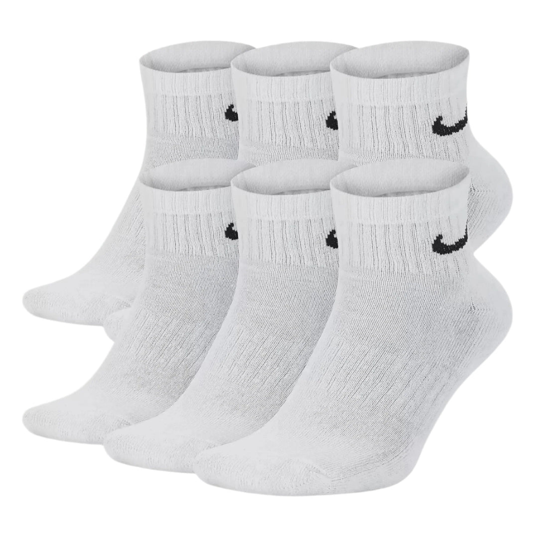 Nike Unisex Everyday Cushioned Ankle Socks 6-Pack with Dri-FIT moisture-wicking, terry-sole cushioning, and arch support in black/white