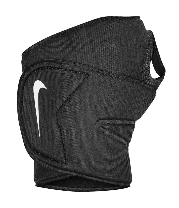 Nike Pro Wrist and Thumb Wrap - Black