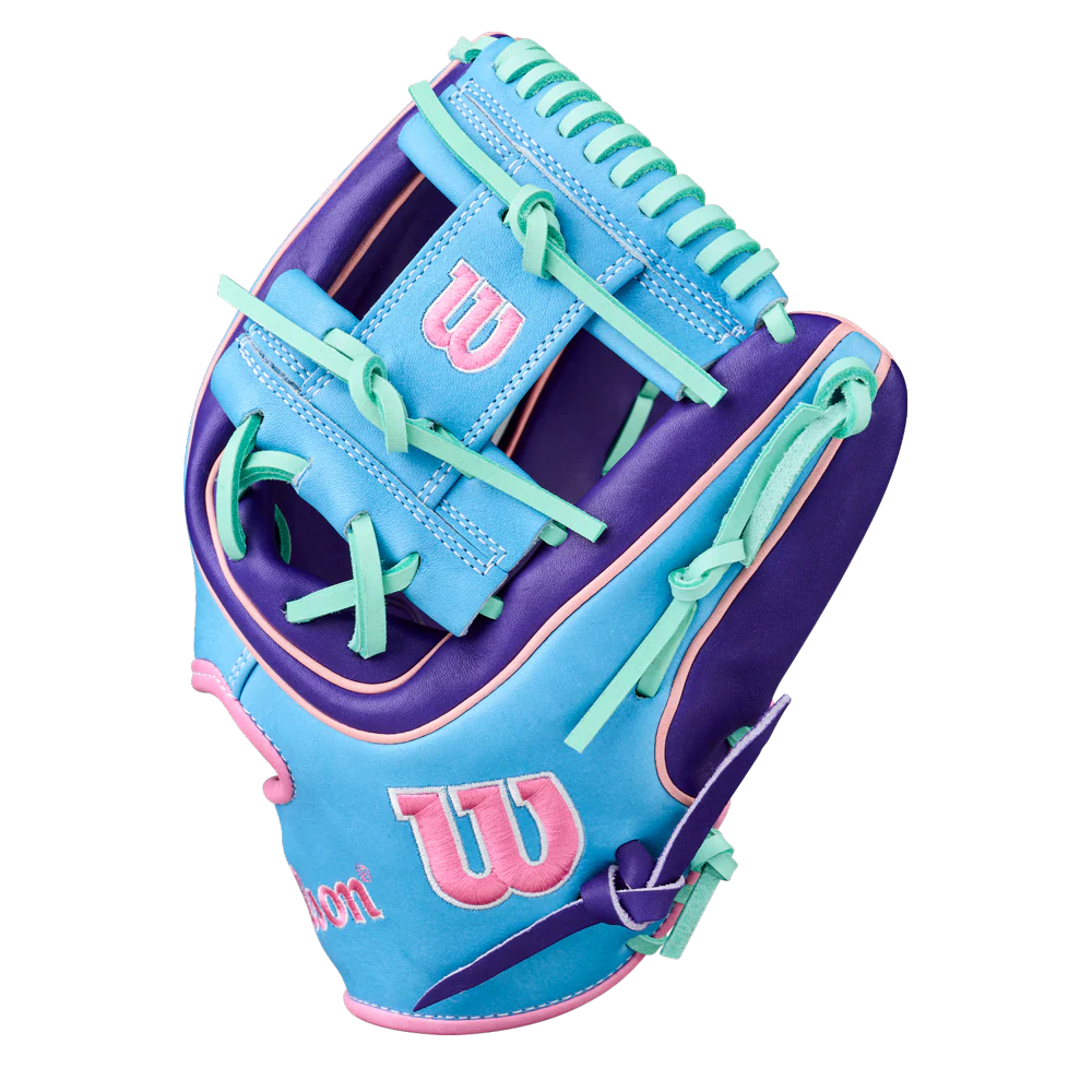 Wilson A2K 1720 11.5" GOTM Glove of the Month – October 2025