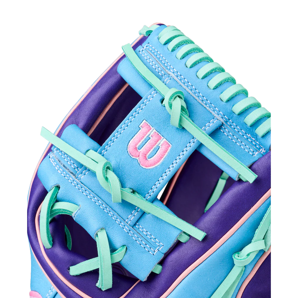 Wilson A2K 1720 11.5" GOTM Glove of the Month – October 2025