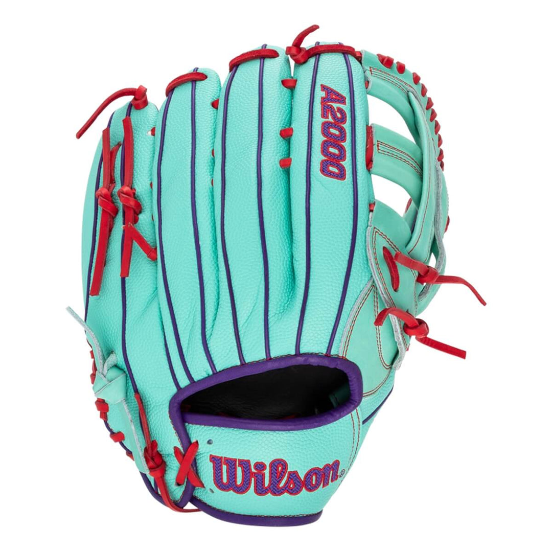 Wilson 2025 Fall A2000 1750SS 12.5" Outfield Glove