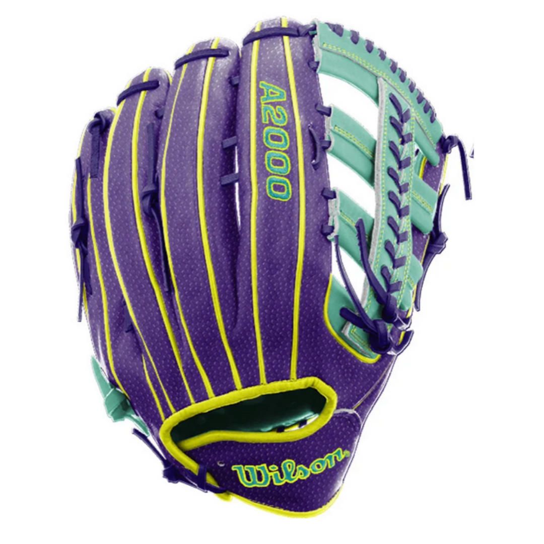 Wilson 2025 Fall A2000 1810SS 12.75" Outfield Glove