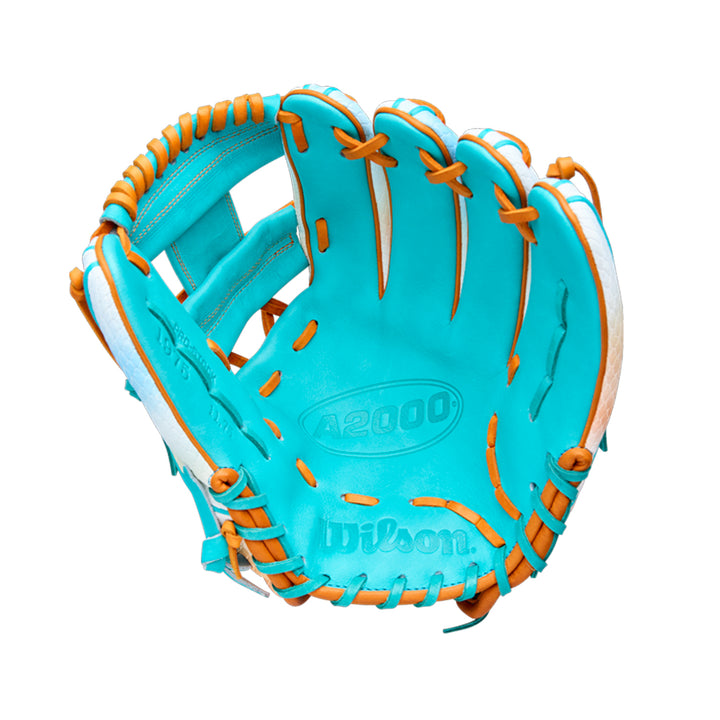 Wilson 2025 OMAHA A2000 1975 Northern Lights 11.75" Infield Glove1