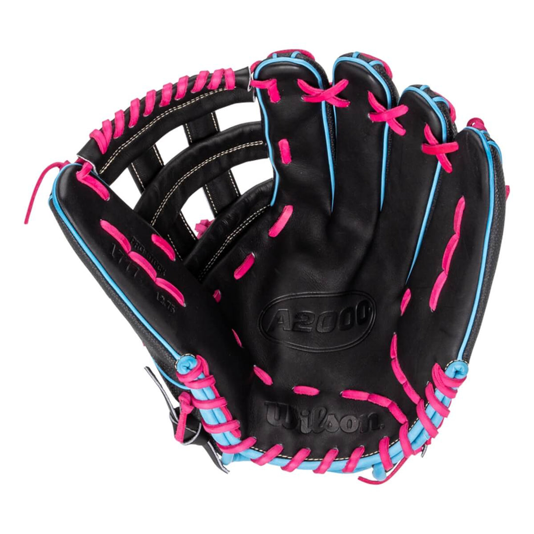 Wilson 2025 Summer A2000 1777  12.75" Outfield Glove_RHT4