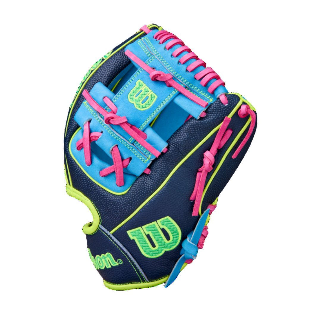 Wilson 2025 Winter A2000® 1786SS 11.5” Infield Baseball Glove2