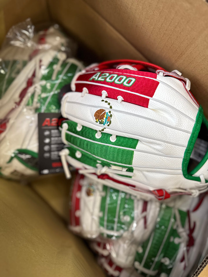 Wilson A2000 1777 12.75" Outfield Baseball Glove | Peligro Sports Exclusive | Mexico