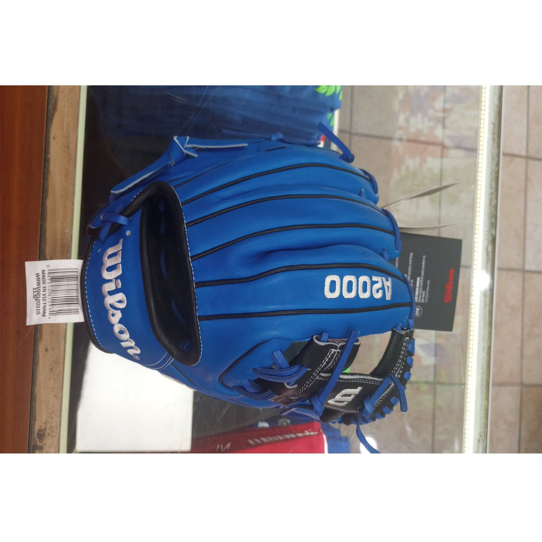 Wilson A2000 1786 11.5" Infield Baseball Glove - Royal/Black - Right Hand Thrower5