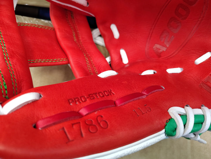 Wilson A2000 1786 11.5" Baseball Glove – Exclusive Mexico | Peligro Sports WBC 2026 Collection