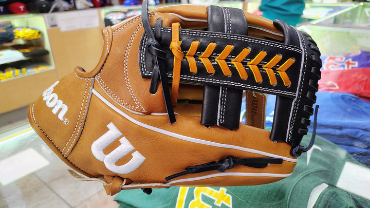 Wilson Pro Stock A2000 1785 11.75" Right Hand Throw Infield Baseball Glove - WTA2034201785