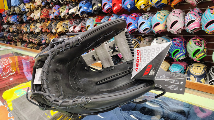 Wilson Pro Stock A2000 1912SS 12 inches Right Hand Throw Baseball Glove