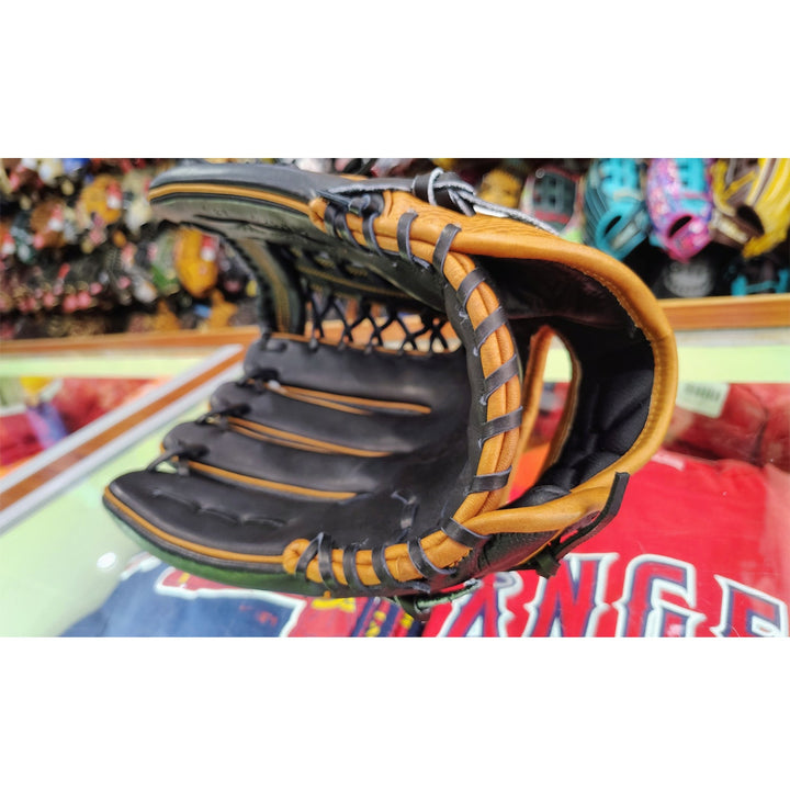 Wilson Pro Stock A2K KP92SB BBG 12.5" Outfield Baseball Glove