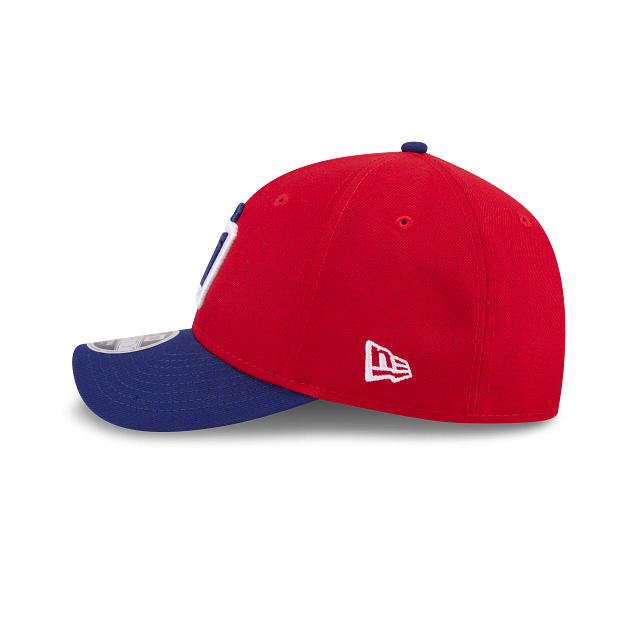 WBC 2026 Dominican Republic red snapback New Era logo side