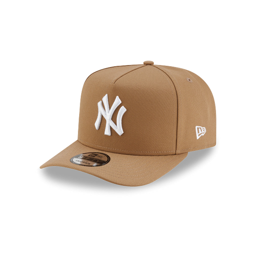 New Era New York Yankees khaki 9FIFTY A-Frame snapback hero view