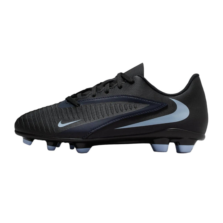 Nike Phantom 6 Low Club MG soccer shoe side view
