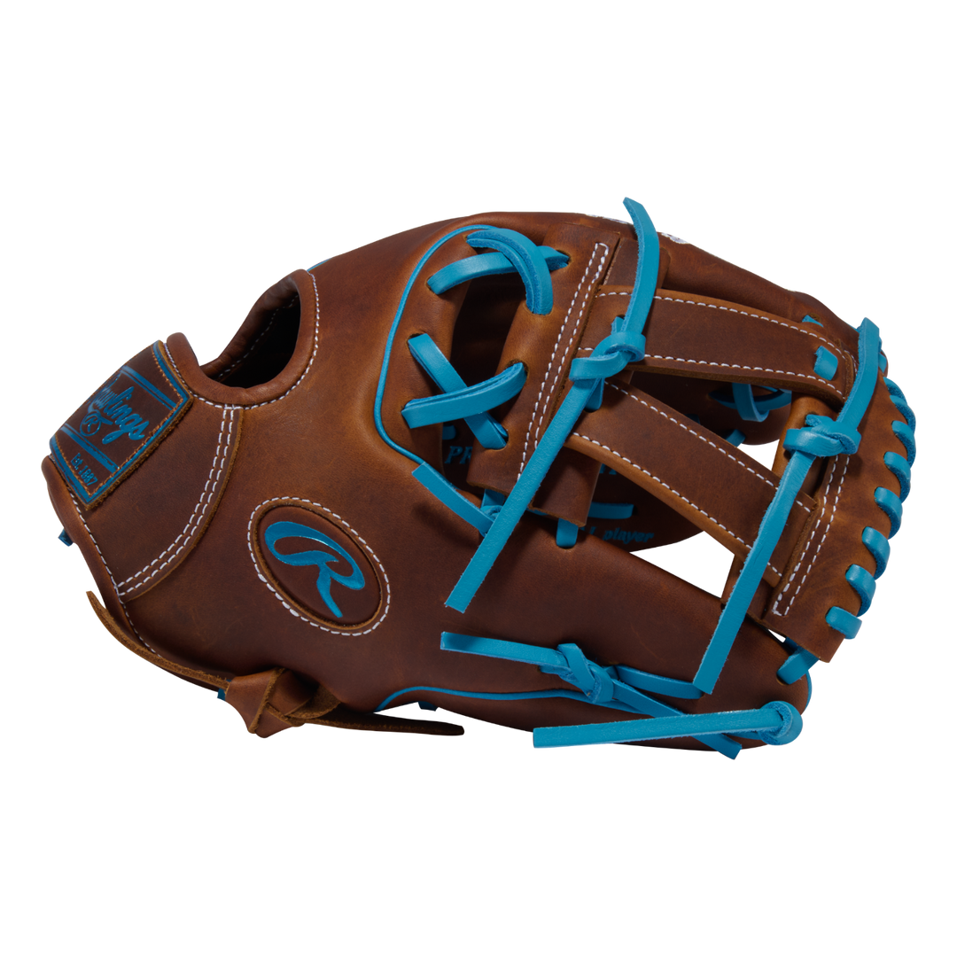 Rawlings Heart of the Hide PROR2174-7TI 11.5-inch baseball glove open web close-up