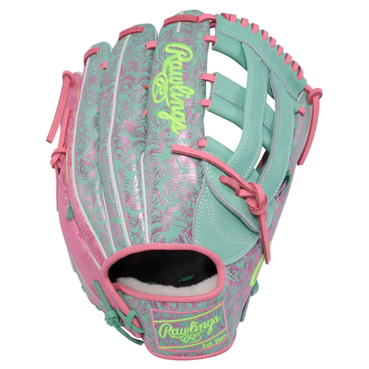 Rawlings Fernando Tatis Jr. glove embroidered logo detail