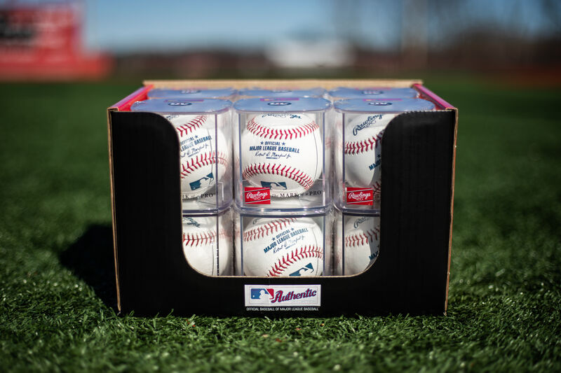 Rawlings ROMLB-R dozen official MLB baseballs in display cubes