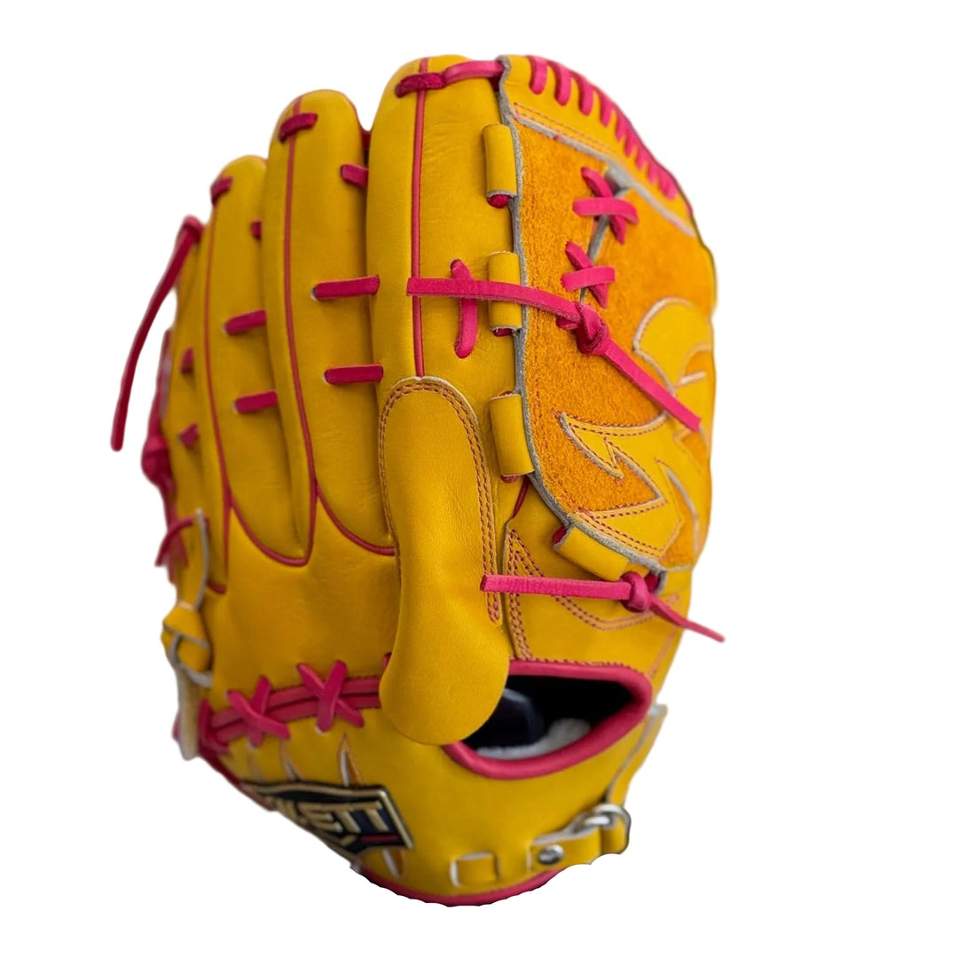 Zett Pitcher Glove Rear View