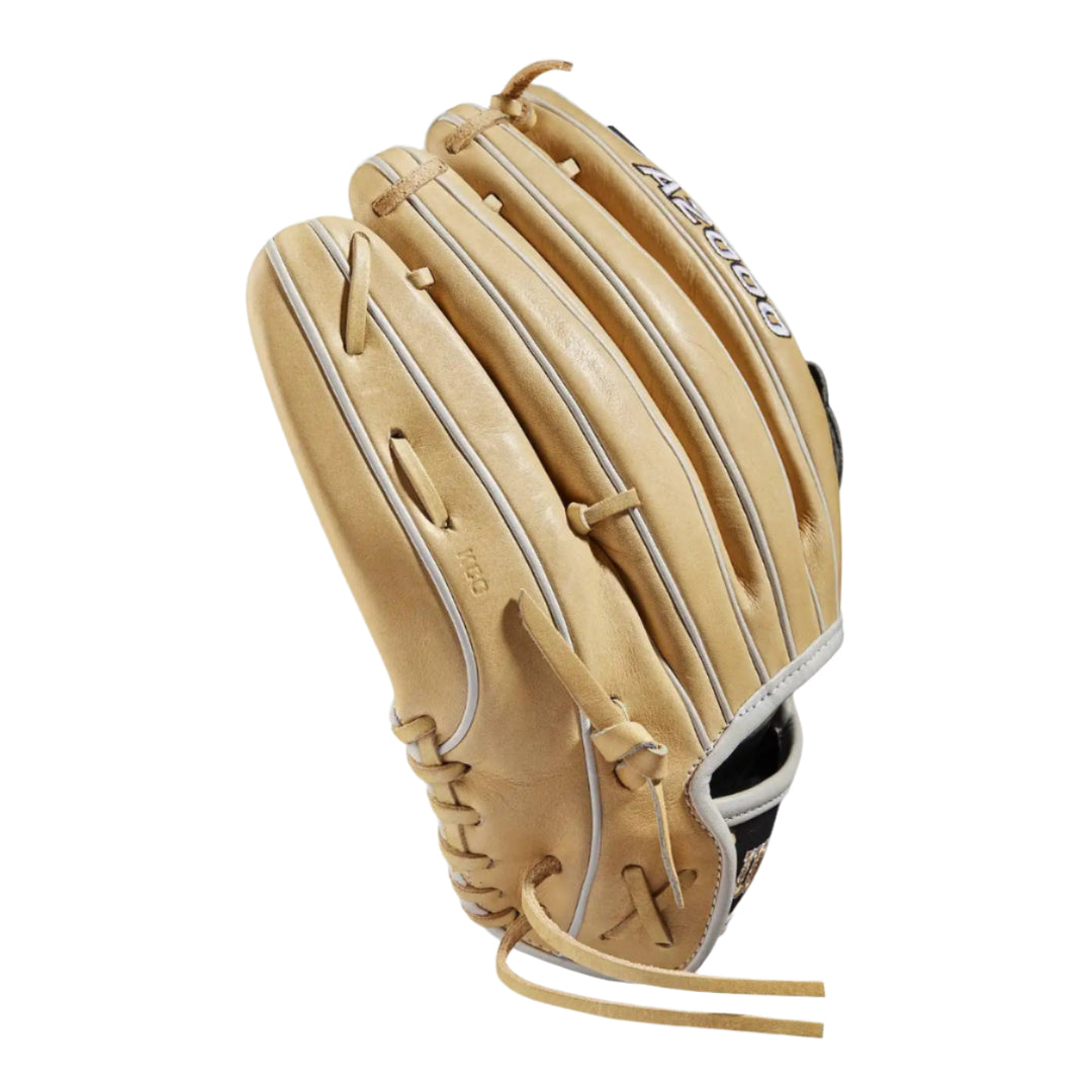 2022 Wilson A2000 P12 12" Pitcher&