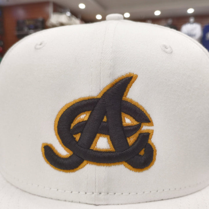 Aguilas Cibaeñas New Era SnapBack Black Logo white Hat3