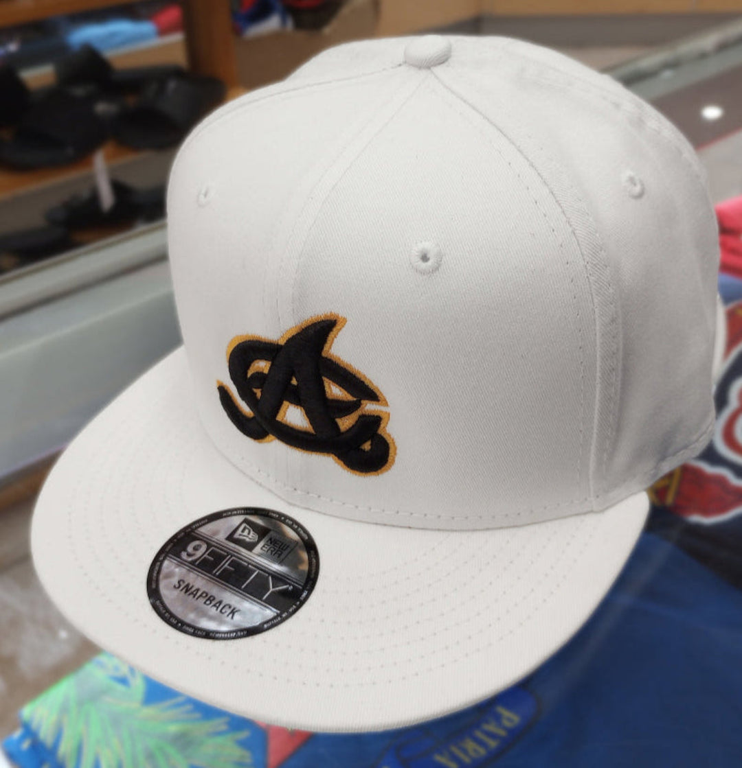 Aguilas Cibaeñas New Era SnapBack Black Logo white Hat4