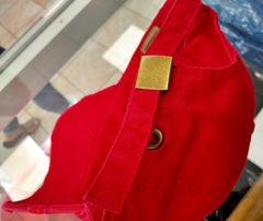 De lo mio embroidered  Logo Vintage Hat (Red / Full Color)2