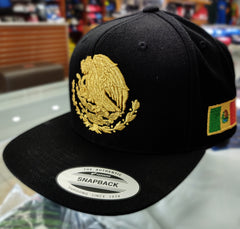 Embroidered Shield and flag SnapBack Mexico Black - Gold Hat1