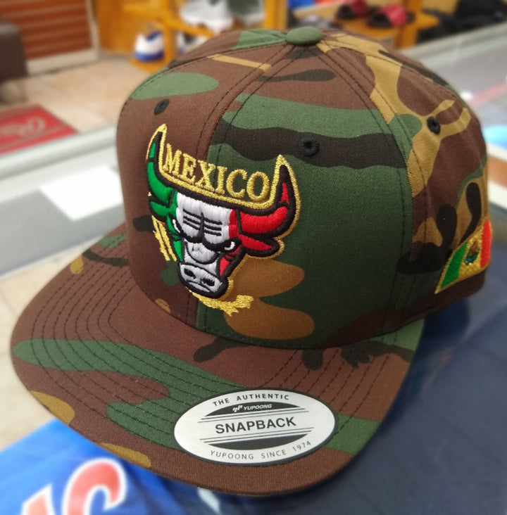 Embroidered SnapBack Mexican Bull logo Camouflage Hat1
