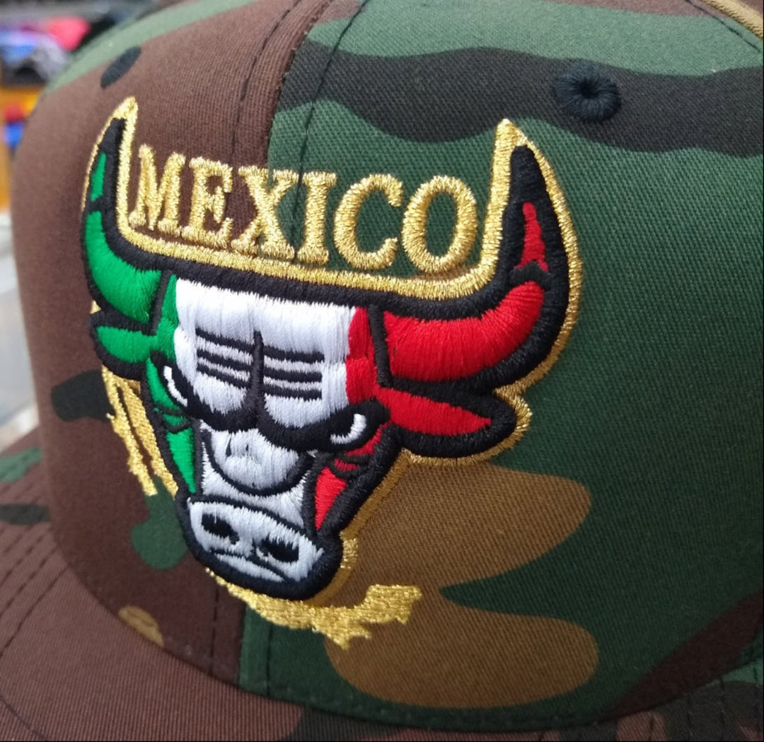 Embroidered SnapBack Mexican Bull logo Camouflage Hat2