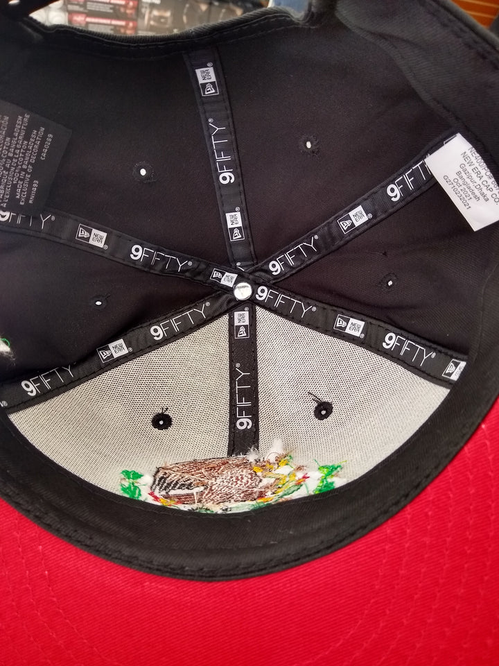 New Era SnapBack Mexican Bull Logo Black - Red Hat