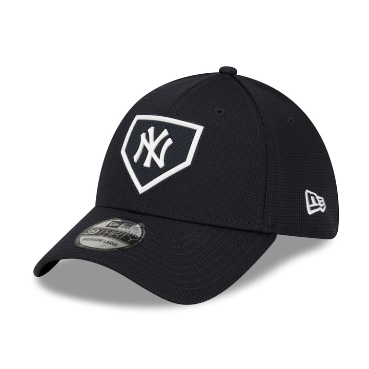 New York Yankees New Era Navy 2022 Club house Flex Hat