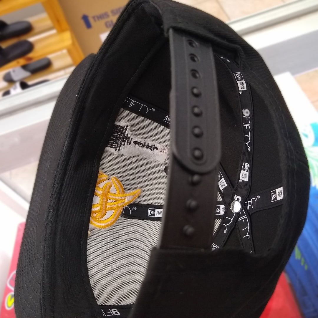 New Era Aguilas Cibaeñas Monumento SnapBack Black hats_1