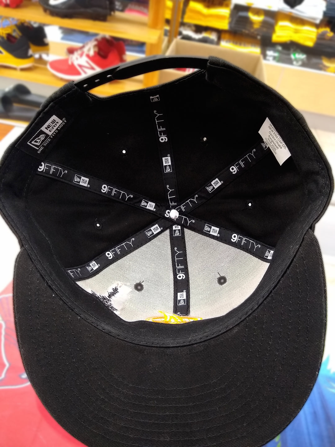 New Era Aguilas Cibaeñas Monumento SnapBack Black hats_3