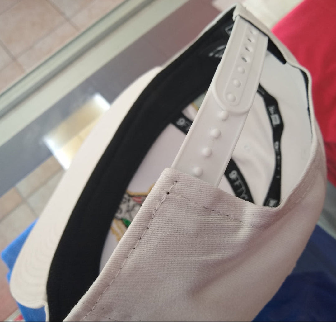 New Era Embroidered SnapBack Mexican Bull logo White Hat3