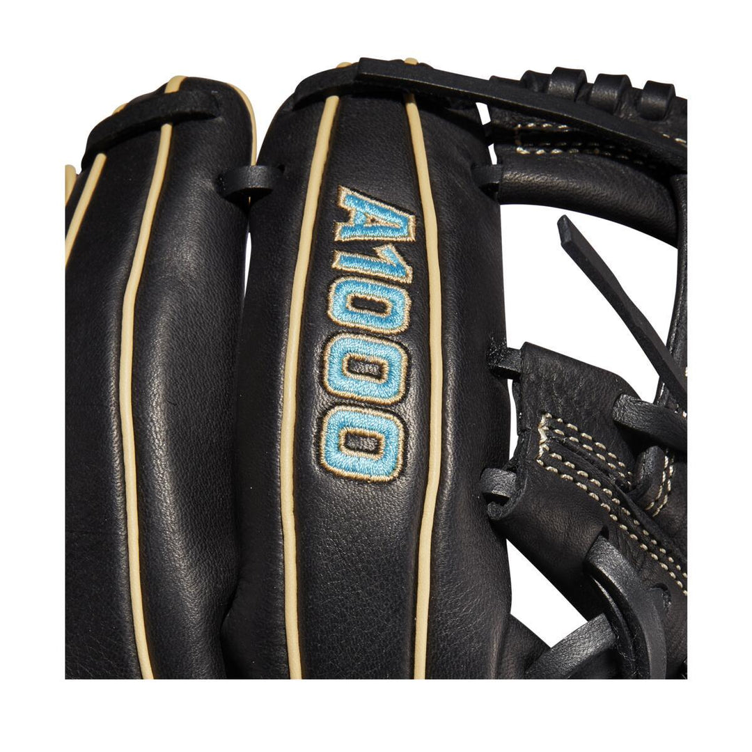 Wilson A1000 DP15 11.5" Infield Baseball RHT Glove - WTA10RB22DP15