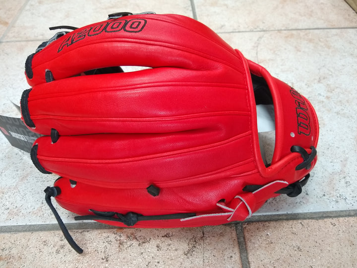 WILSON A2000 Baseball RHT Infield Glove Series - Exclusive Edition